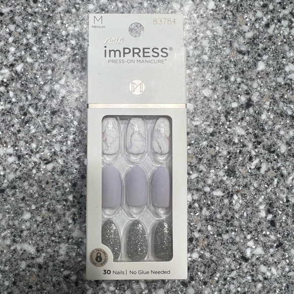 imPress Medium Purple Marble Press On Nails - Picture 6 of 6